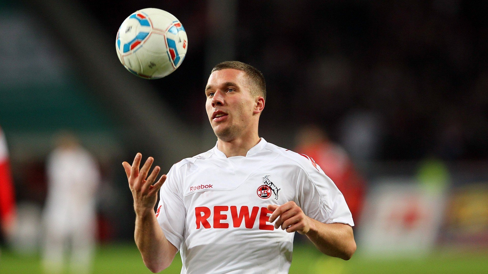 日本队在亚洲杯中表现优异，志在夺冠